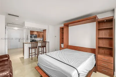 405 N Ocean Blvd #117 1