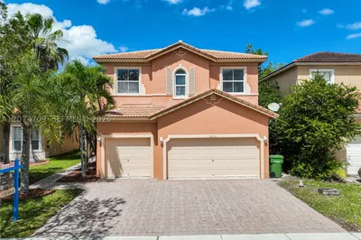 2215 Portofino Ave 1