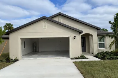 5323 Entertainment Way 1