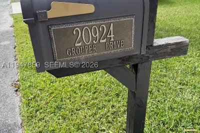 20924 Grouper Dr 1