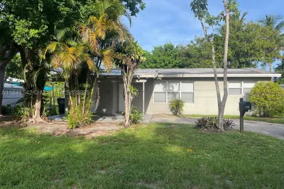 1450 N 64th Ave 1