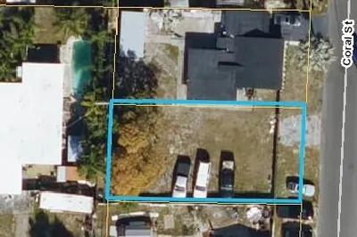 7937 Coral St Land Pic- PAPA