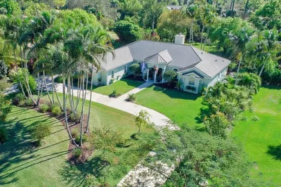 14921 Horseshoe Trace 1