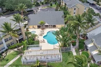 6307 LA COSTA Drive #B 1
