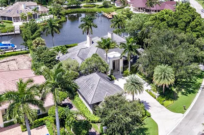 2940 Le Bateau Drive 1
