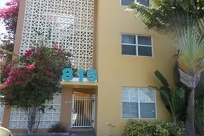 815 Middle River Dr #111 1