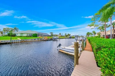 1102 SE Mitchell Avenue #106 1