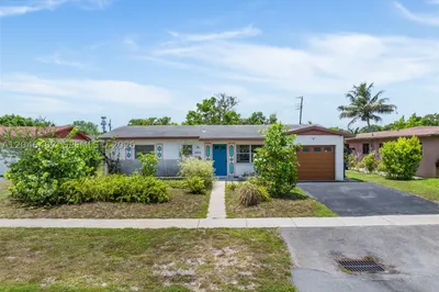 3620 NW 24th St 1