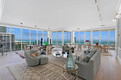 10225 Collins Ave #901 1
