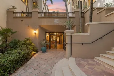2955 NW 126th Avenue #212-5 1