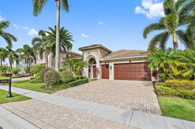 321 Charroux Drive 1