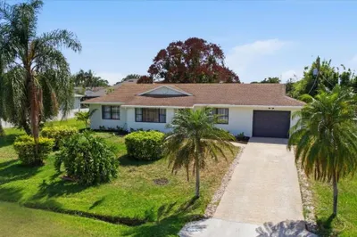 1962 SW Libra Lane 1