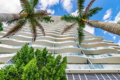 1400 Biscayne Blvd #405 1