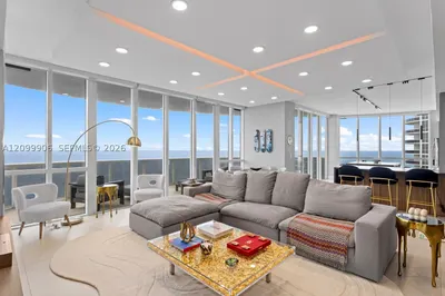 16001 Collins Ave #2901 1