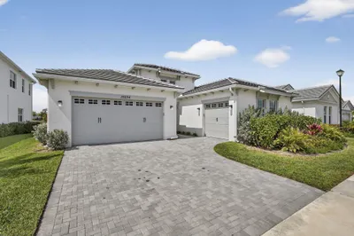 15234 Wildwood Circle 1
