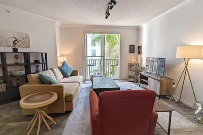 630 S Sapodilla Avenue #308 1