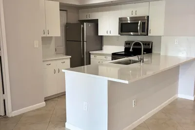 2640 S UNIVERSITY Drive #305 1