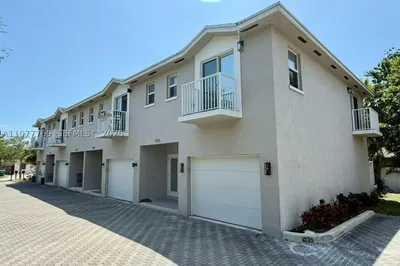 1035 NW 2nd Ave 1