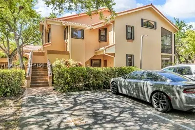 15533 N Miami Lakeway N #106 1