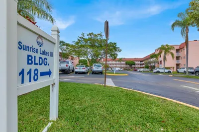 9401 Sunrise Lakes Boulevard #311 1