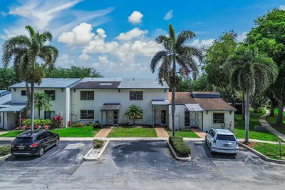 4003 W Woodscape Drive #2-k 1