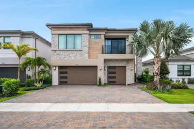 9366 Tangerine Coast Drive 1