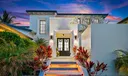 22 Ocean Drive Photo