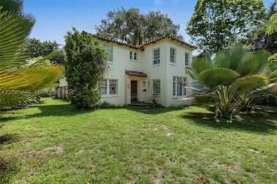 931 NW 14th Ct 1