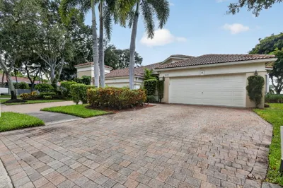 2426 Sandy Cay 1
