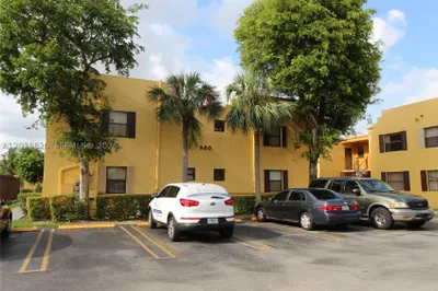 650 NW 114th Ave #202 1