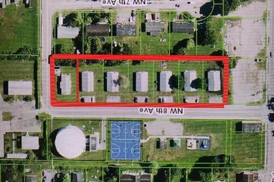 110 - 160 NW 8th Avenue 1
