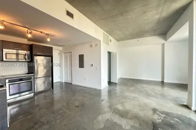 151 SE 1st St #1505 1