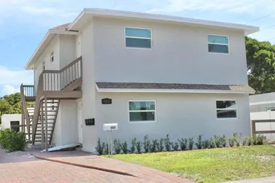 305 Cypress Drive #1 1