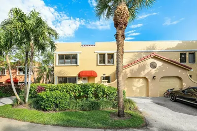 82 Uno Lago Drive 1