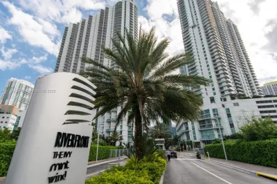 350 S Miami Ave #2914
