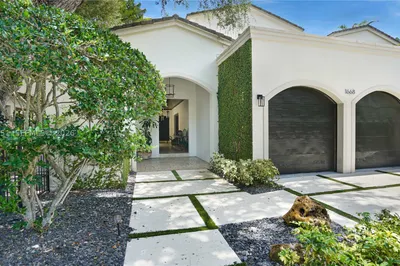 1668 Micanopy Ave 1