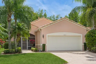 443 NW Lismore Lane 1