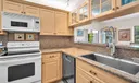5628 Pleasant Valley Ln Photo