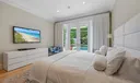 218 Seabreeze Avenue Photo