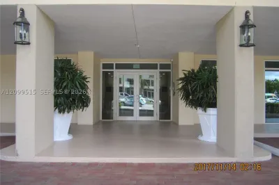 117 NW 42nd Ave #1106 1