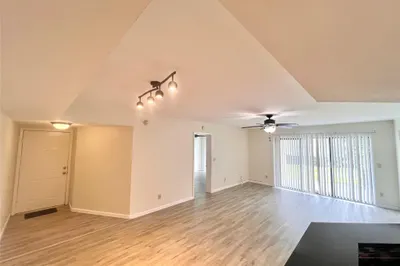 9044 W Atlantic Blvd #318 1