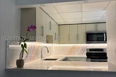 6930 Miami Gardens Dr #1-103 1