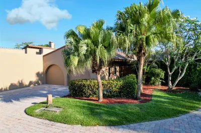 6582 Patio Lane 1