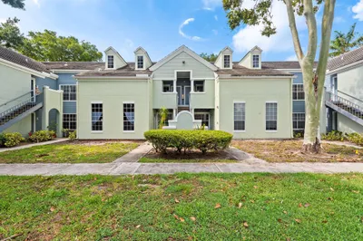 1275 Crystal Way #N 1