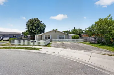 3943 Roan Court W 1
