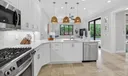 425 NW 12th Street Photo