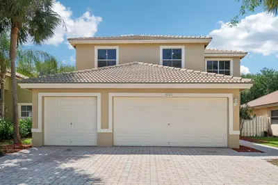 3735 Torres Cir 1