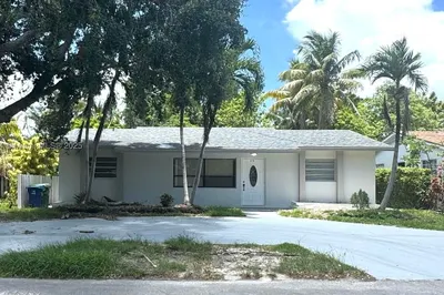 218 SW 5th St #- 1