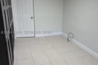 6118 Royal Palm Blvd 1