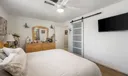 5 E Riverside Drive Photo